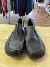 Load image into Gallery viewer, 12 Patagonia Men's Shoes
