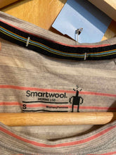 Load image into Gallery viewer, Size S smartwool Cream Women&#39;s Short Sleeve Shirt
