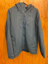 Load image into Gallery viewer, Size Large Patagonia Men's Jacket

