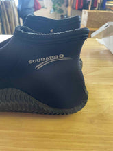 Load image into Gallery viewer, ScubaPro Water Shoes
