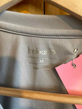 Load image into Gallery viewer, Size M Baleaf Grey Women's Long Sleeve Shirt
