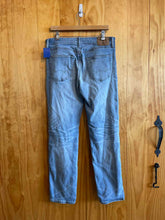 Load image into Gallery viewer, Size 33x36 American Eagle Men&#39;s Pants
