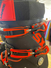 Load image into Gallery viewer, Lange 28.5 Downhill Boots
