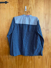 Load image into Gallery viewer, Size Medium Lands End Blue Women&#39;s Long Sleeve Shirt
