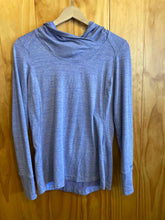 Load image into Gallery viewer, Size Small Marmot Lavender Women's Hoodie
