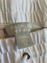 Load image into Gallery viewer, Size 16 Athleta White Women&#39;s Pants

