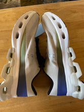 Load image into Gallery viewer, Shoe Size 9 On Cloud White Running Shoes
