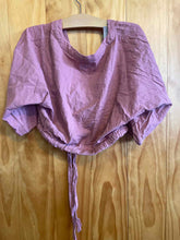 Load image into Gallery viewer, Size Medium Urban Outfitters Pink Women's Blouse
