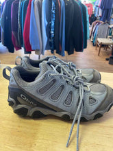 Load image into Gallery viewer, Women&#39;s Shoe Size 8 Oboz Blue Hiking Shoes

