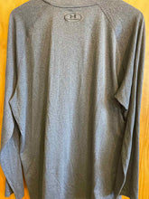 Load image into Gallery viewer, Size XL Under Armour Men's Long Sleeve Shirt

