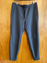 Load image into Gallery viewer, Size L UNRL Men's Pants
