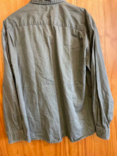 Load image into Gallery viewer, Wrangler Men's Long Sleeve Shirt
