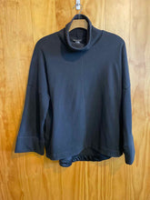 Load image into Gallery viewer, Size XL Athleta Black Women&#39;s Sweater &amp; Sweatshirt
