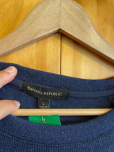 Load image into Gallery viewer, Size L Banana Republic Men&#39;s Long Sleeve Shirt
