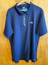 Load image into Gallery viewer, Size L The North Face Men's Short Sleeve Shirt
