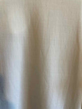 Load image into Gallery viewer, Lands End Kid's Sweatshirt/sweater
