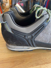 Load image into Gallery viewer, 11.5 Salewa Men&#39;s Hiking Boots
