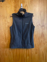 Load image into Gallery viewer, Size Small Columbia Grey Women's Vest
