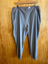 Load image into Gallery viewer, Size XL Patagonia Grey Women's Leggings
