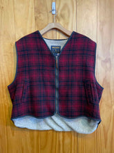 Load image into Gallery viewer, Size 3XL Woolrich Red Women's Vest
