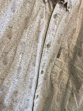 Load image into Gallery viewer, Size Large Columbia Men's Short Sleeve Shirt
