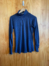 Load image into Gallery viewer, Size Small Columbia Navy Women's Long Sleeve Shirt
