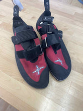 Load image into Gallery viewer, Anasazi Men&#39;s 11 Shoes - Janky Gear
