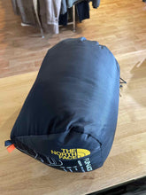 Load image into Gallery viewer, The North Face Sleeping Bag
