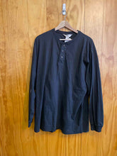 Load image into Gallery viewer, Size Large Woolrich Men's Long Sleeve Shirt
