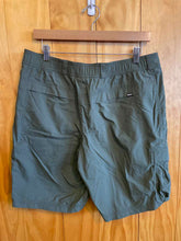 Load image into Gallery viewer, Size 36 REI Men's Shorts
