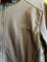 Load image into Gallery viewer, Size Medium The North Face Men's Fleece
