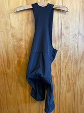 Load image into Gallery viewer, Mens Size M Pearl Izumi Cycling
