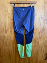 Load image into Gallery viewer, Size S Marmot Purple Women's Leggings
