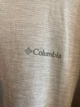 Load image into Gallery viewer, Size L Columbia Men's Short Sleeve Shirt
