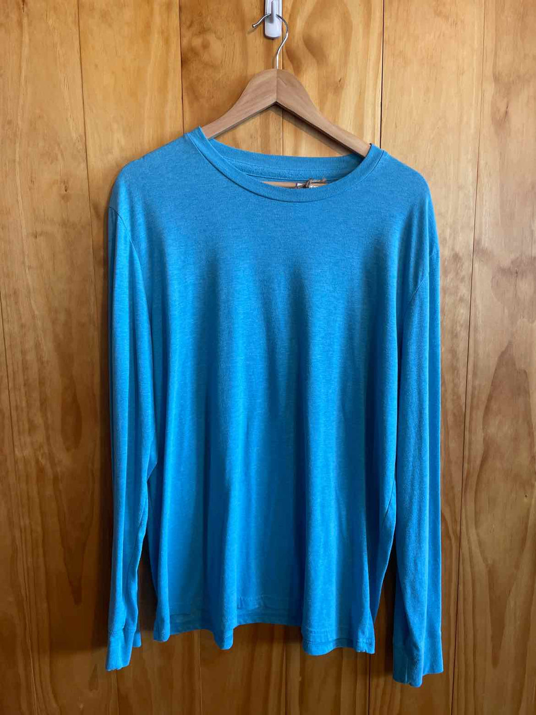 Size XL Municipal Men's Long Sleeve Shirt