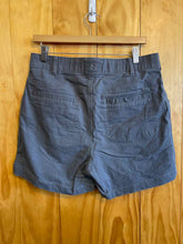 Load image into Gallery viewer, Size 12 Noble Outfitters Grey Women's Shorts
