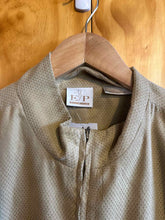 Load image into Gallery viewer, Size XL EP Pro Tan Women&#39;s Vest
