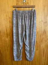 Load image into Gallery viewer, Size S Prana Grey Women&#39;s Pants
