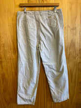 Load image into Gallery viewer, Size 38 Brittania Men&#39;s Pants
