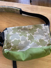 Load image into Gallery viewer, Timbuk2 Travel Bag
