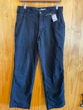 Load image into Gallery viewer, Size 32 Carhartt Men's Pants
