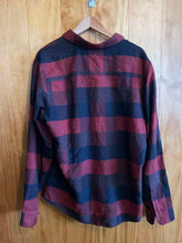 Load image into Gallery viewer, Size Large Kuhl Men's Flannel

