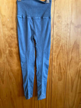Load image into Gallery viewer, Size S fp movement Blue Women's Leggings
