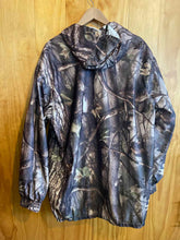 Load image into Gallery viewer, Size Unknown unbranded Men&#39;s Jacket
