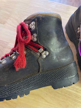 Load image into Gallery viewer, 9 Kastinger Men's Boots

