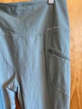 Load image into Gallery viewer, Size TM Eddie Bauer Sage Green Women's Leggings

