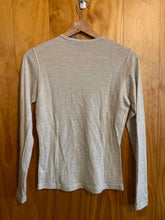 Load image into Gallery viewer, Size Medium smartwool Cream Women's Long Sleeve Shirt
