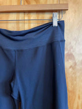 Load image into Gallery viewer, Lululemon Black Women's Pants
