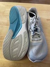 Load image into Gallery viewer, Shoe Size 9.5 Topo Grey Running Shoes
