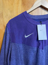 Load image into Gallery viewer, Size L Nike Men&#39;s Long Sleeve Shirt
